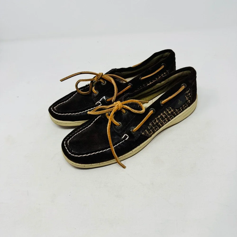 Sperry boat shoes